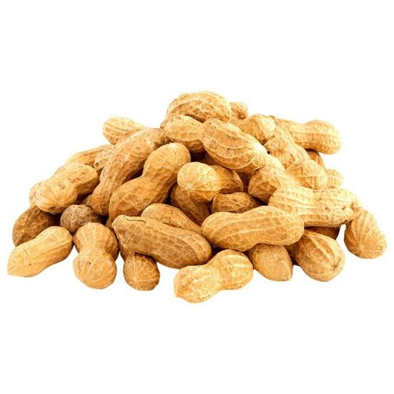Fresh Groundnut with Shell (may have some soil on it)
